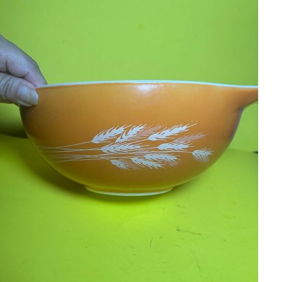 PYREX Autumn Harvest Wheat 443 Cinderella Mixing Bowl 2.5L Orange Vintage - Picture 1 of 8